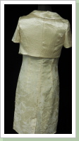 Model:  001  Kleid mit Jacke   Größe: 38           Farbe: beige       Preis: 100€